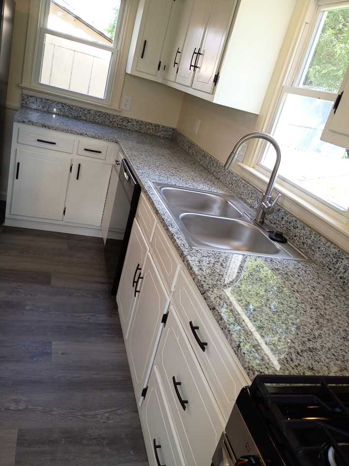 12B W Glenwood Dr #NA - Photo 3 of 33