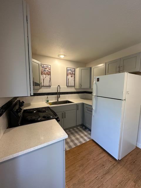 1846 Lansing Ave Ne #1846 - Photo 3 of 7