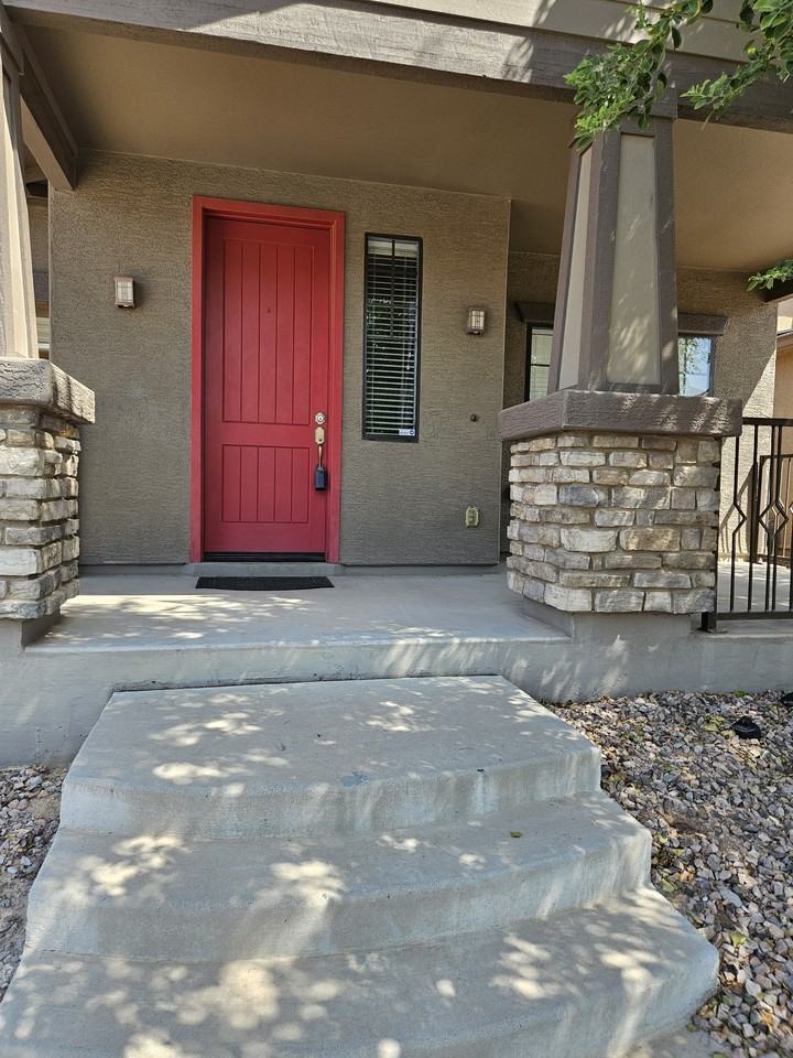 1418 W Homestead Ct #NA - Photo 2 of 36
