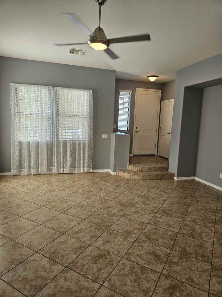 1418 W Homestead Ct #NA - Photo 4 of 36