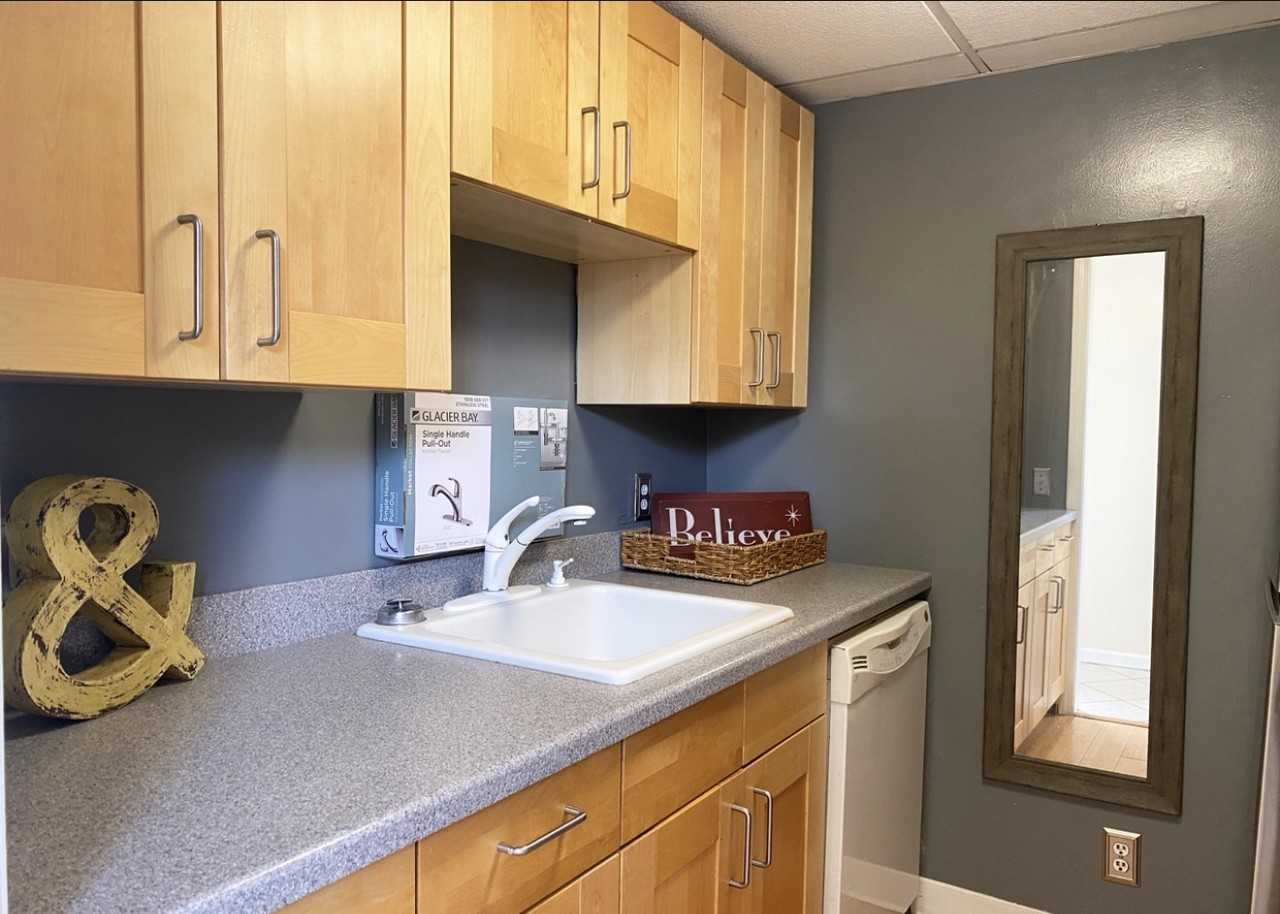 1 Russell St #22 - Photo 4 of 15