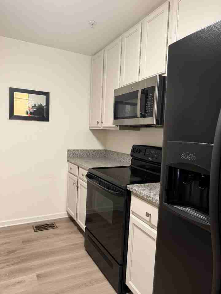 636 Raphael Pl #NA - Photo 3 of 10