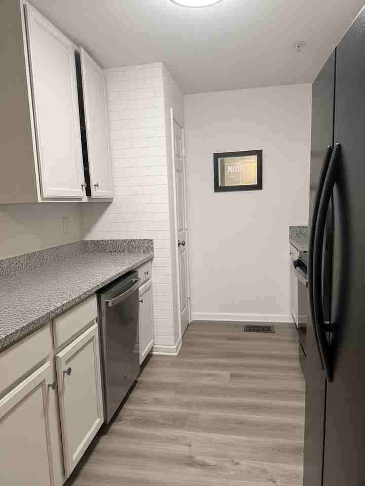 636 Raphael Pl #NA - Photo 4 of 10