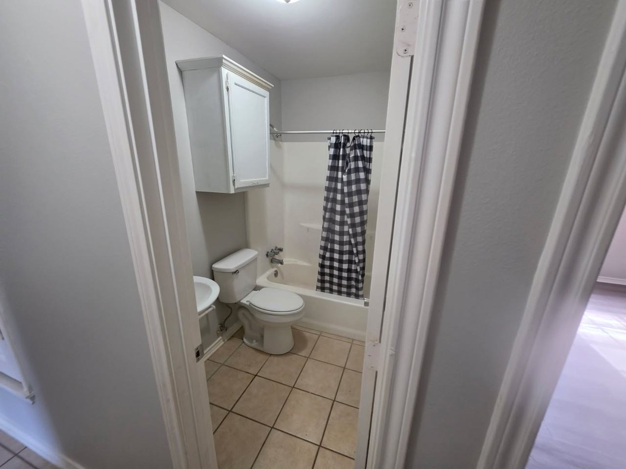 506 Brentwood Dr #NA - Photo 6 of 20