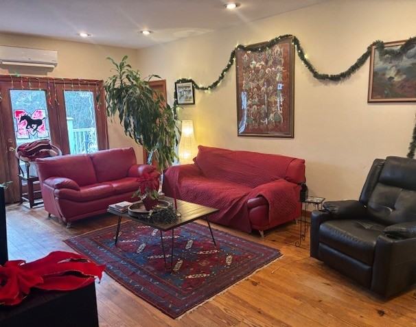 324 Little Falls St - Photo 6 of 25