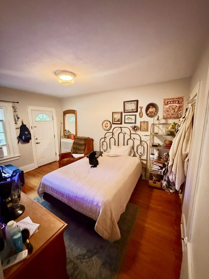 90 S Pine Ave #C - Photo 7 of 12