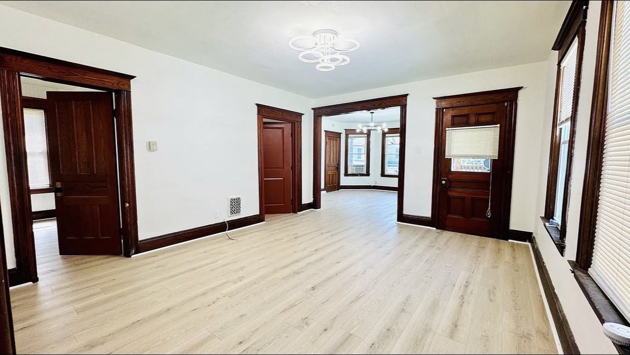 925 Brayton Park Pl #1 - Photo 3 of 10