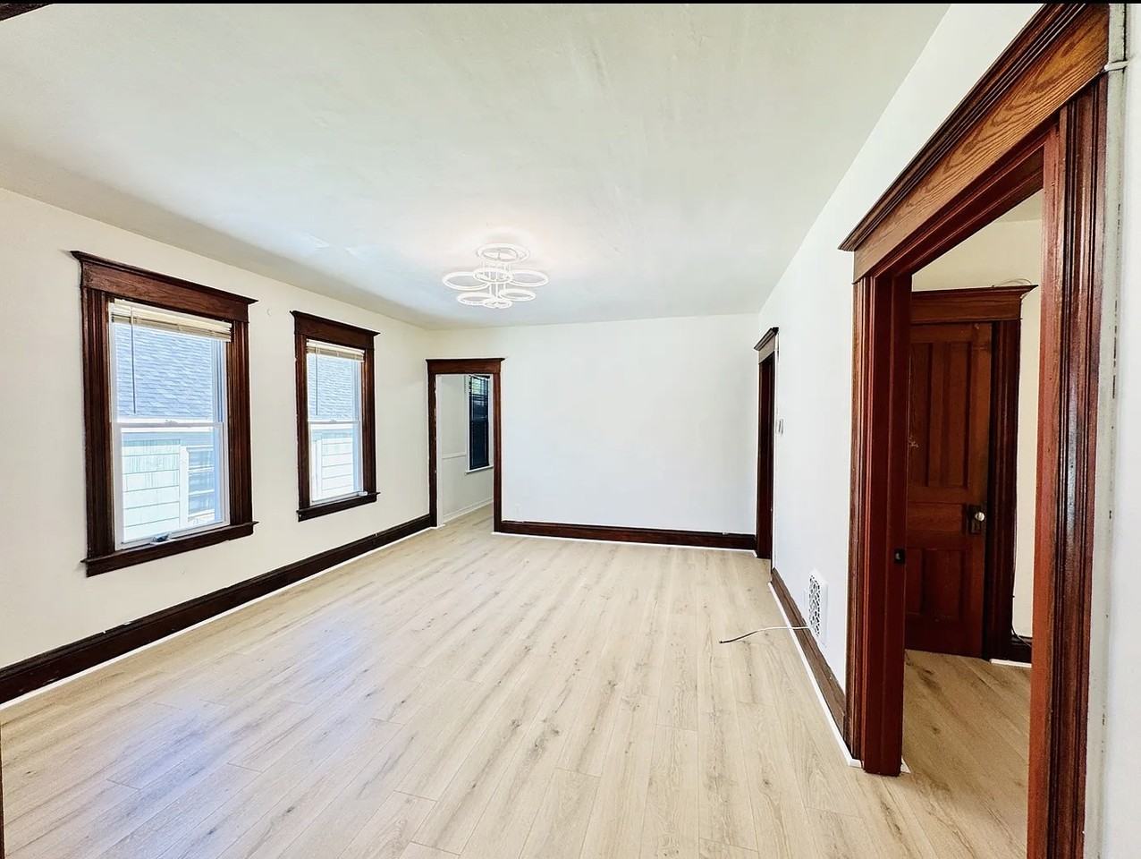 925 Brayton Park Pl #1 - Photo 4 of 10