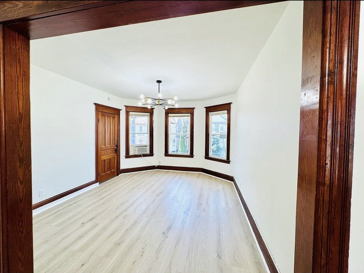 925 Brayton Park Pl #1 - Photo 6 of 10