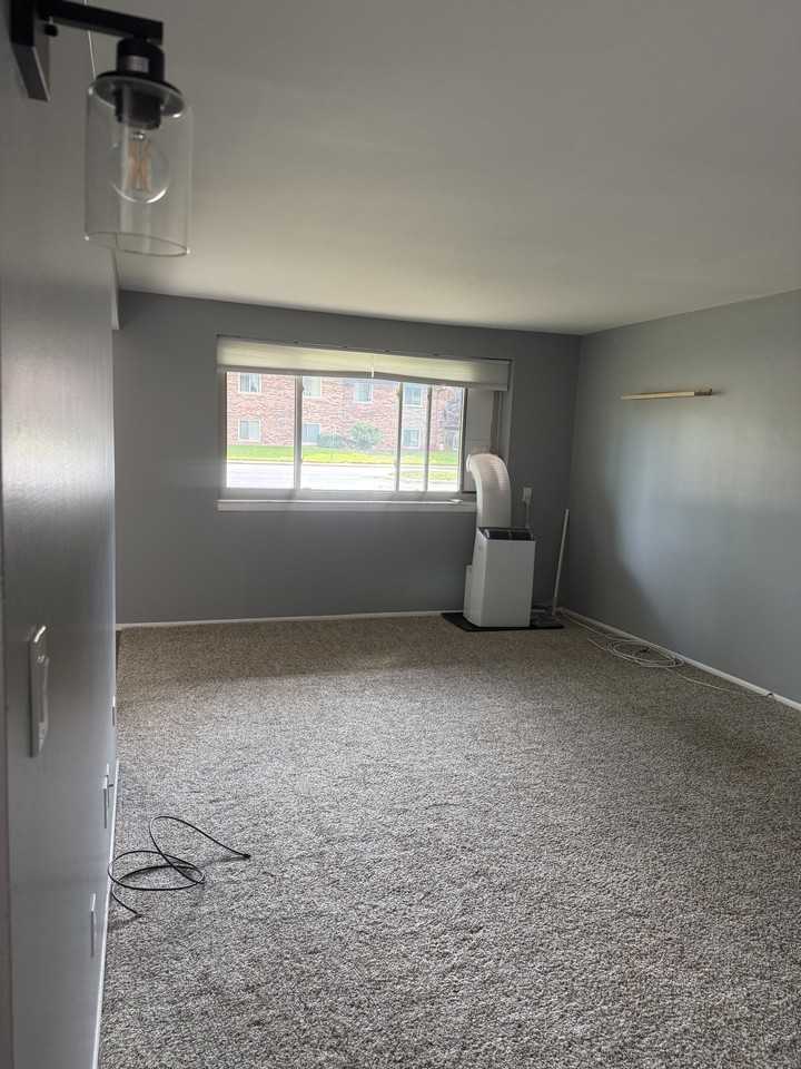 334 Riviera Dr #334 - Photo 3 of 13