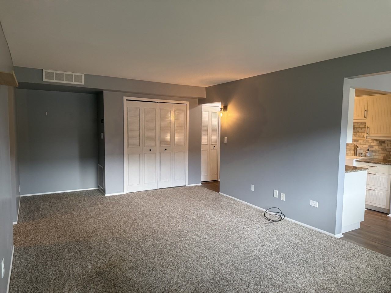 334 Riviera Dr #334 - Photo 4 of 13