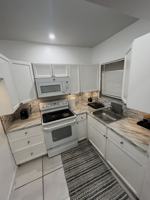 featured image of 5724 Nw 12th Ave #NA
