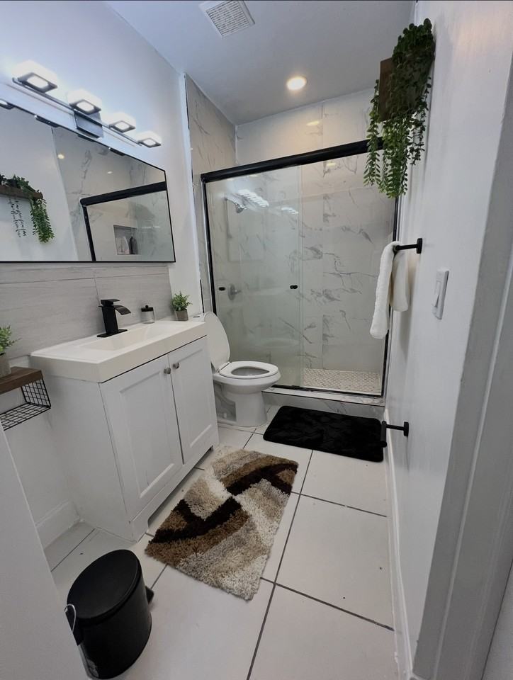 5724 Nw 12th Ave #NA - Photo 5 of 16