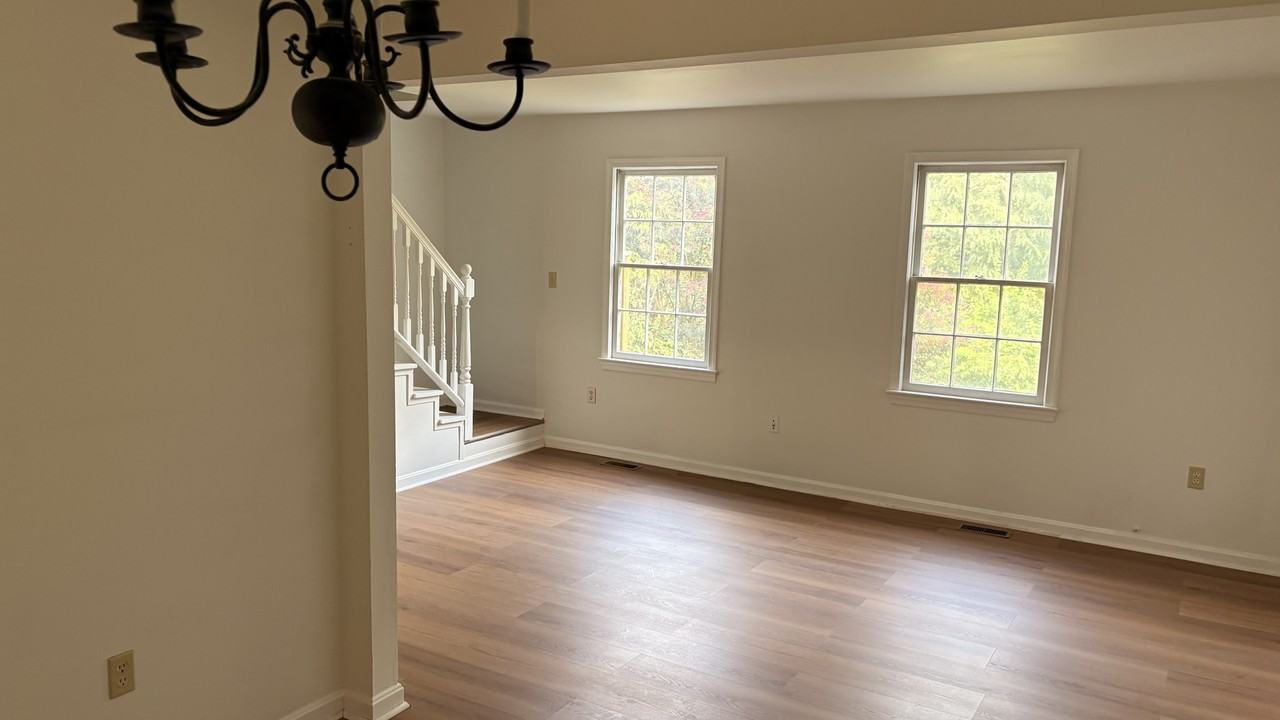 114 Kings Mill Dr #114 - Photo 6 of 19