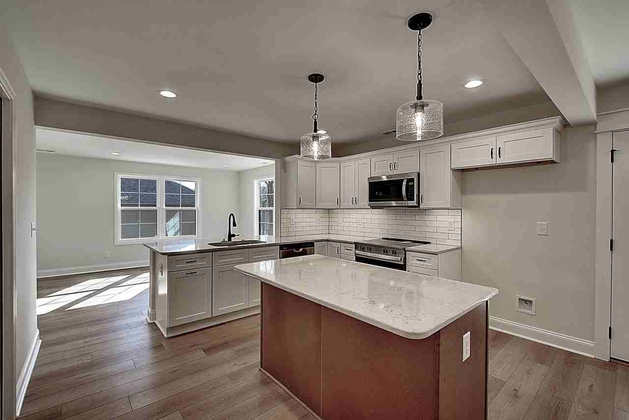 325 Ty S Pl #NA - Photo 2 of 29