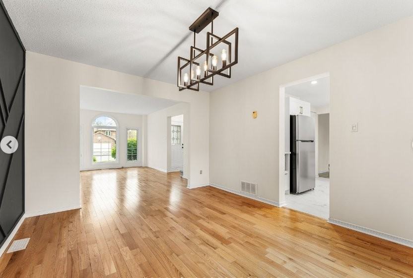 215 Walden Dr - Photo 3 of 19