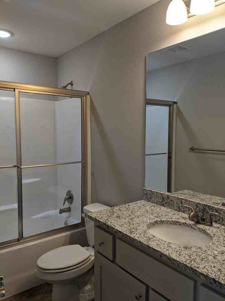 3459 Avon Ave - Photo 7 of 12