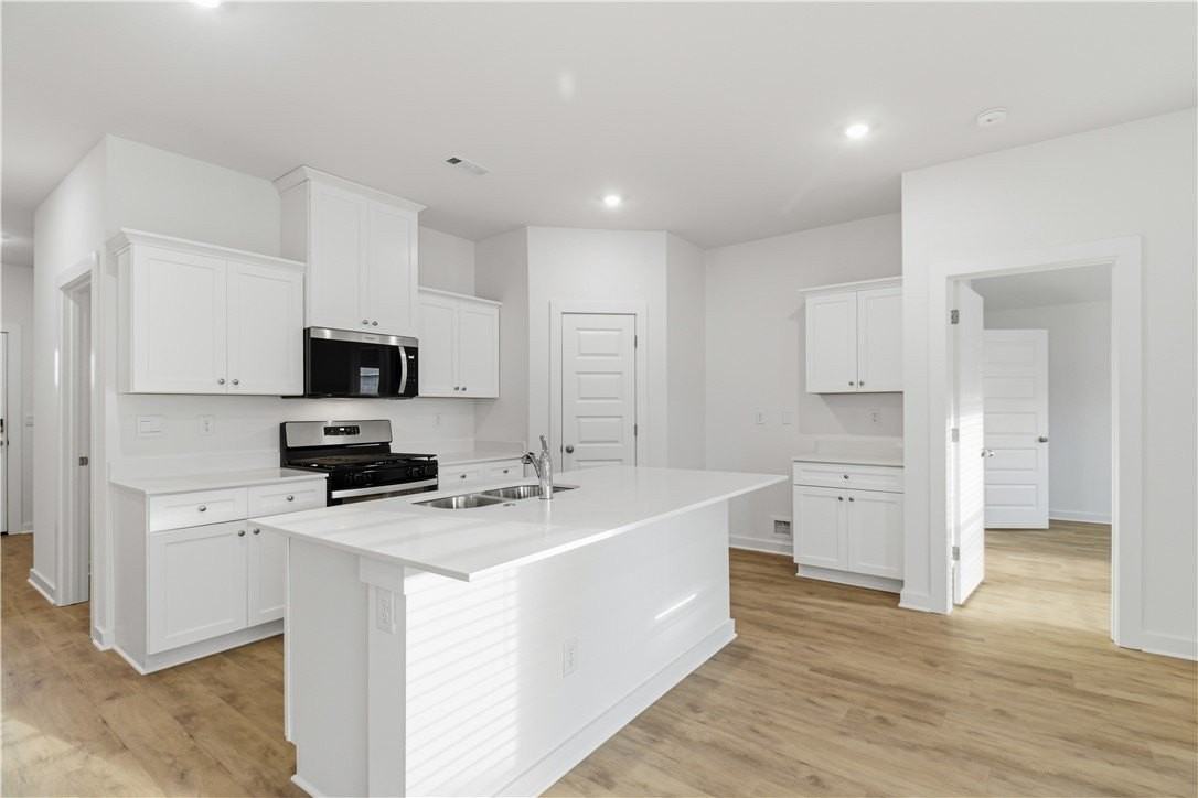 405 Ratliff Ave - Photo 2 of 15