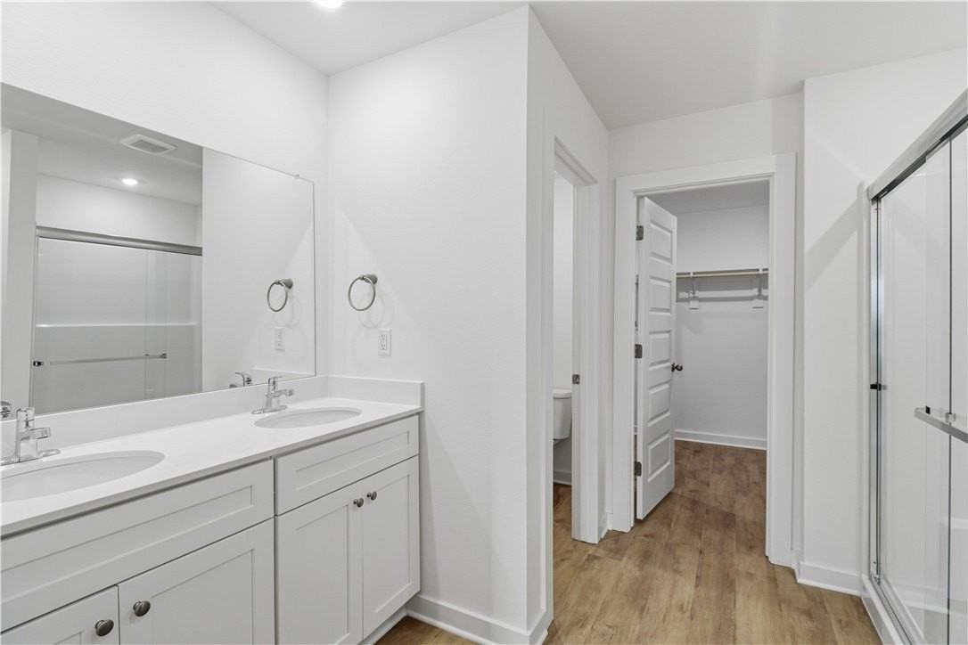 405 Ratliff Ave - Photo 3 of 15