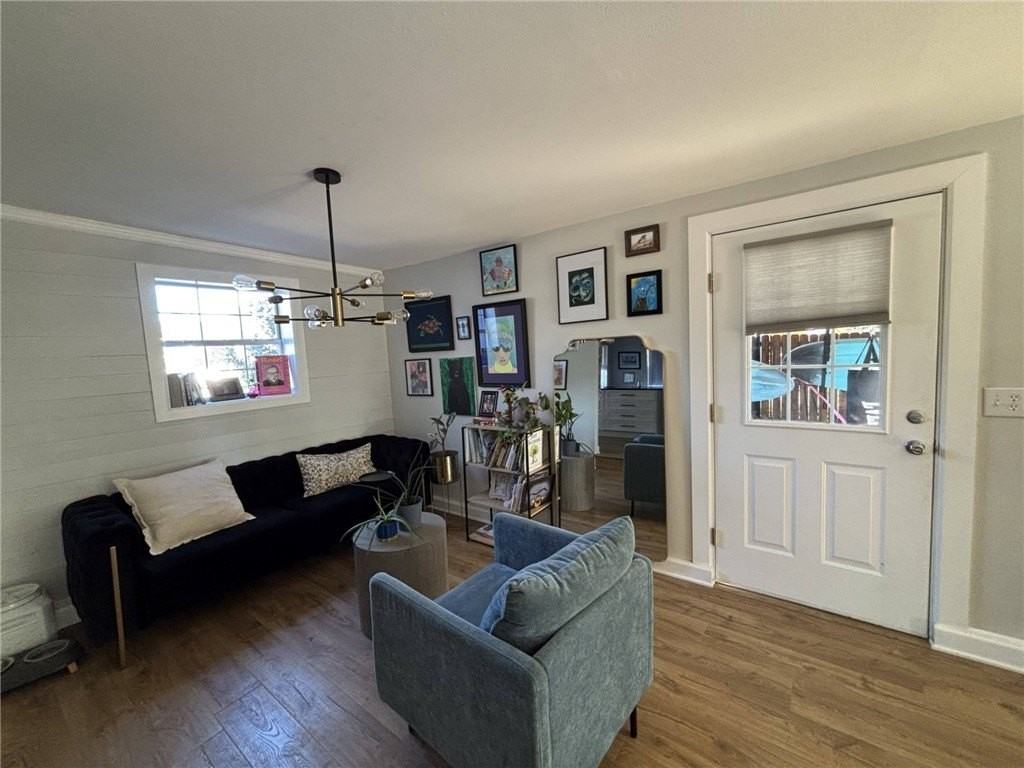 714 S 5th St - Photo 5 of 11