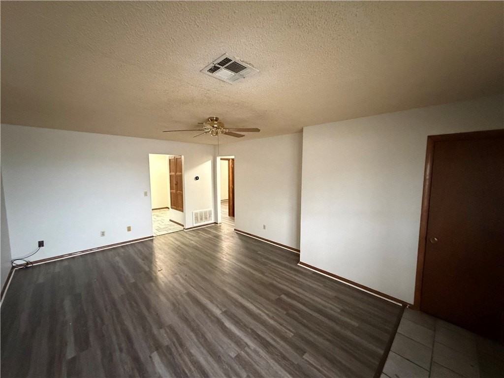 4021 S Concord St #B - Photo 3 of 14