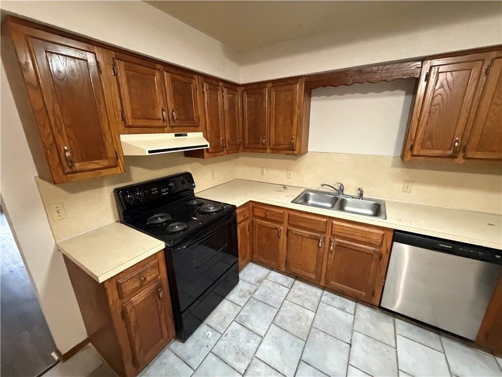 4021 S Concord St #B - Photo 4 of 14