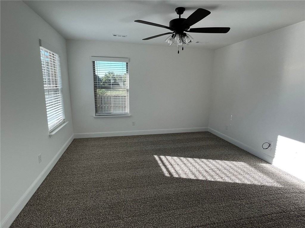 2515 Westbrook Loop - Photo 7 of 15