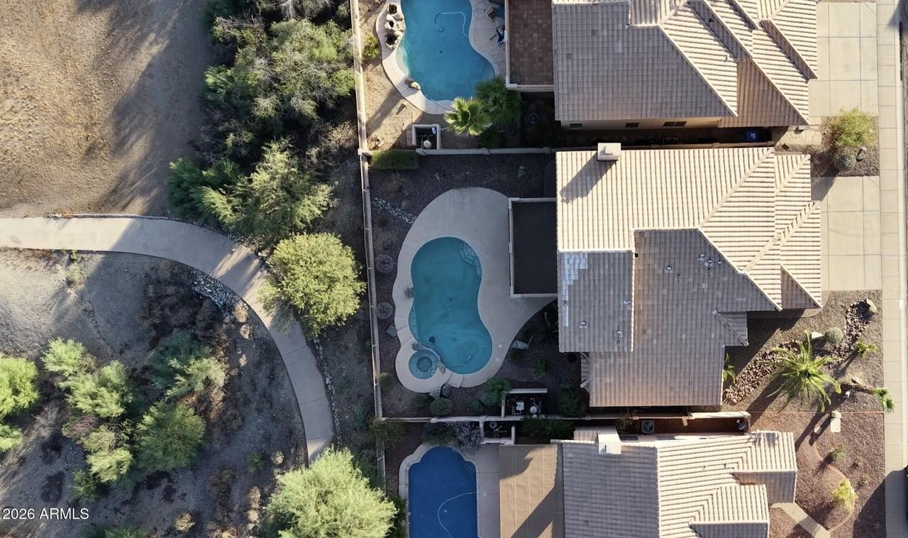 519 W Mountain Vista Dr - Photo 4 of 42