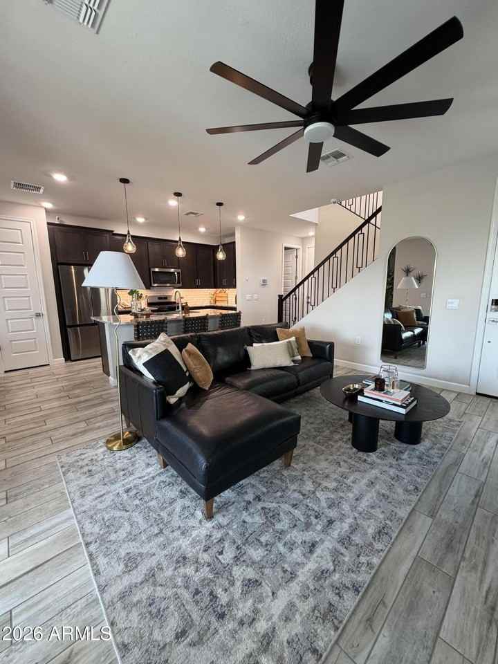 21083 N 58th Way - Photo 4 of 28