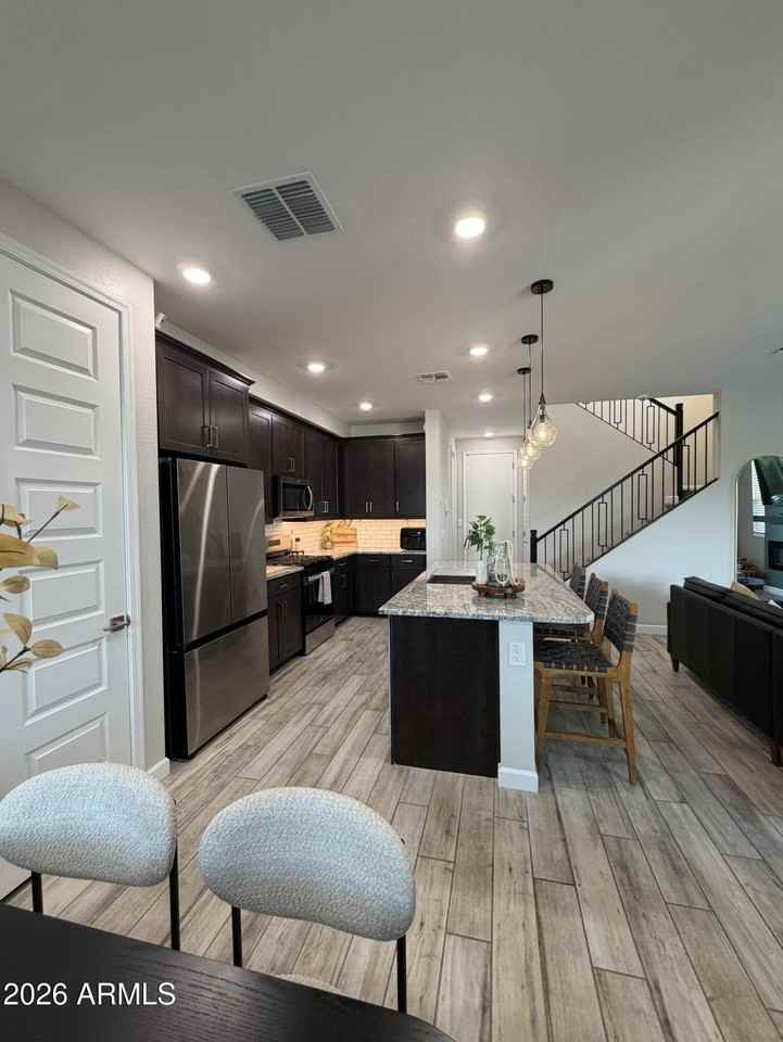 21083 N 58th Way - Photo 5 of 28