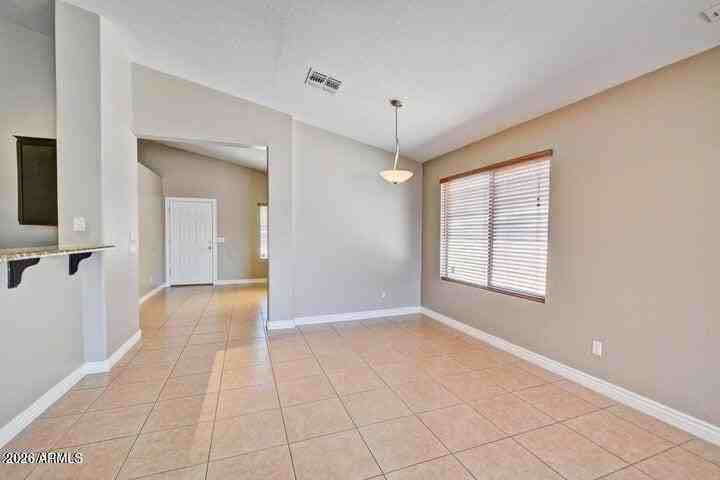 13726 W Peck Dr - Photo 3 of 15