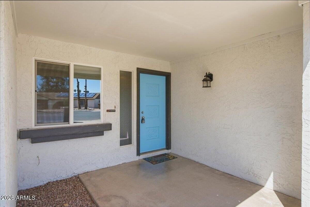 2018 S Davis Cir - Photo 4 of 40