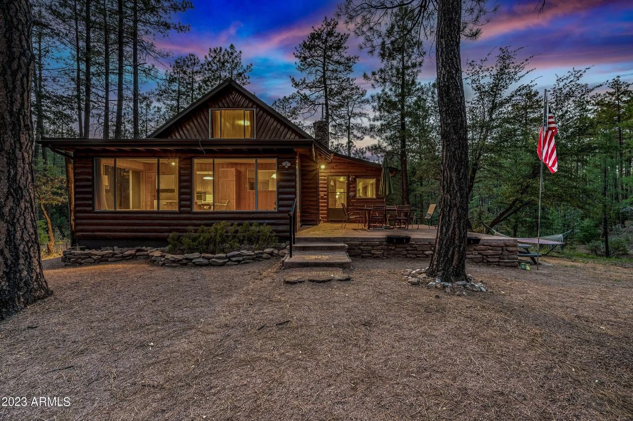 194 E Blue Jay Cir