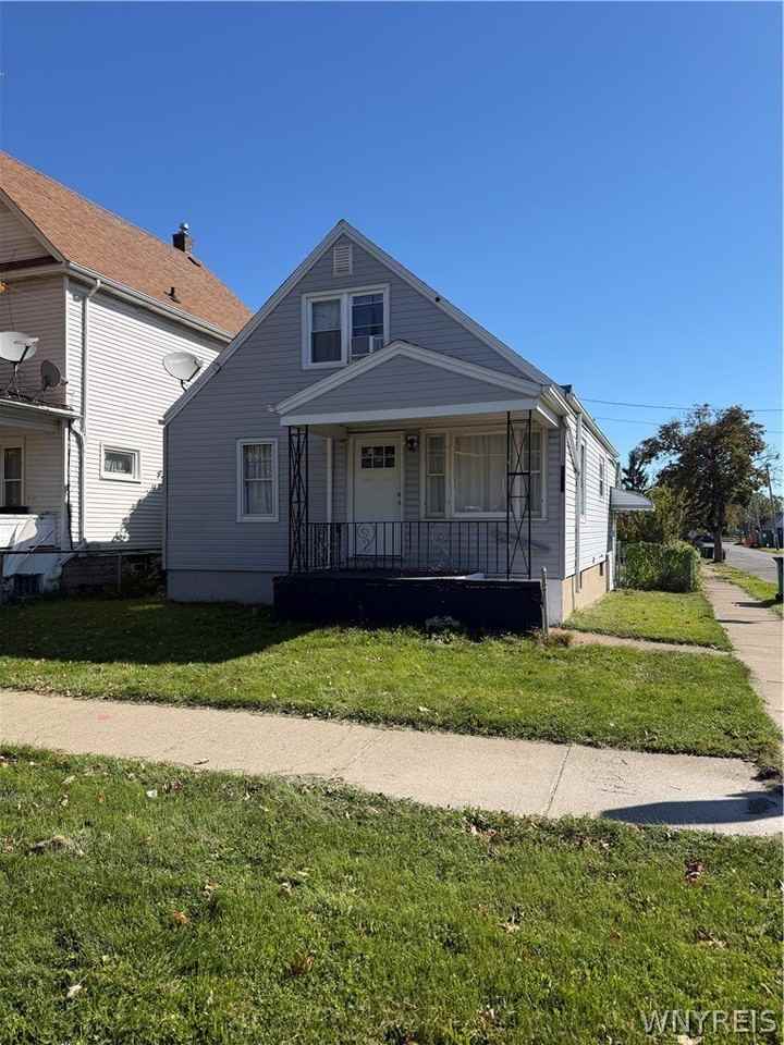 1001 17th St - Photo 2 of 15