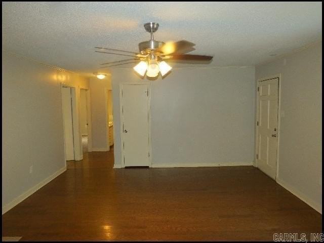 5503 Parker St - Photo 2 of 22