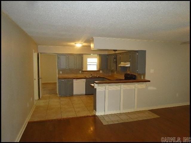 5503 Parker St - Photo 4 of 22