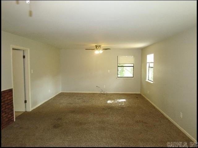 5503 Parker St - Photo 7 of 22