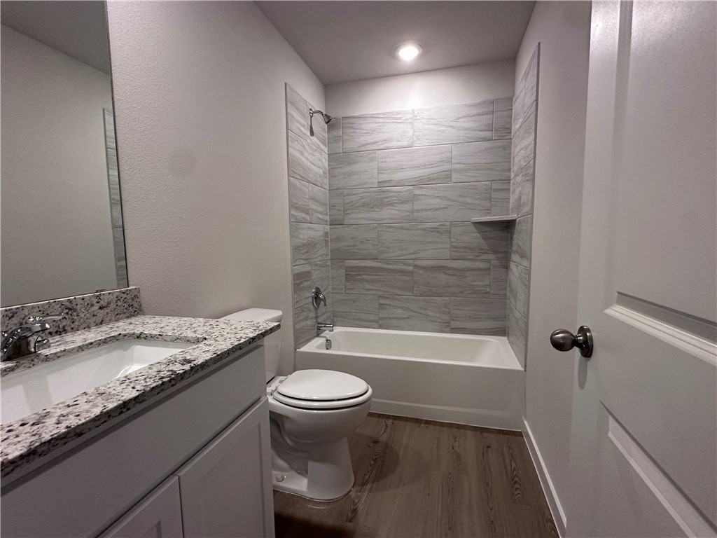 1622 Letty Ln - Photo 5 of 10