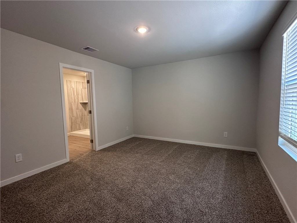 1606 Letty Ln - Photo 7 of 10