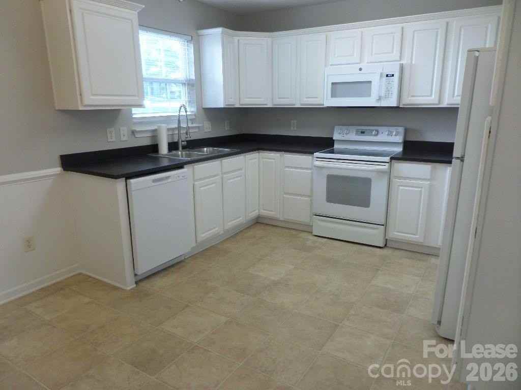 3617 Sipes Ln - Photo 2 of 11