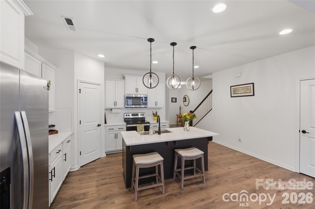 12024 Basking Dr - Photo 4 of 7