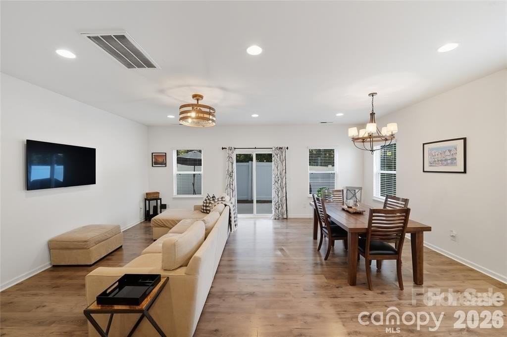 12024 Basking Dr - Photo 5 of 7