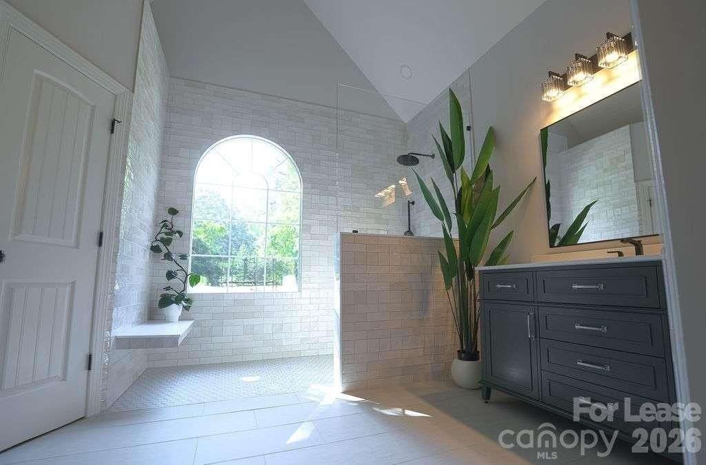 107 Sunset Bay Dr - Photo 4 of 25