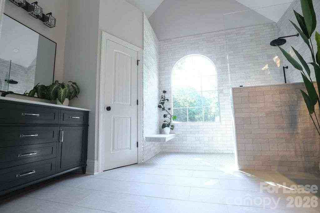 107 Sunset Bay Dr - Photo 5 of 25