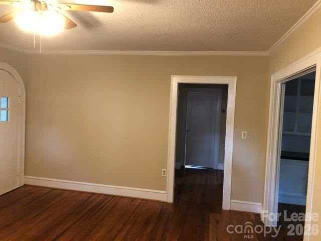 406 W 5th Ave - Photo 3 of 8