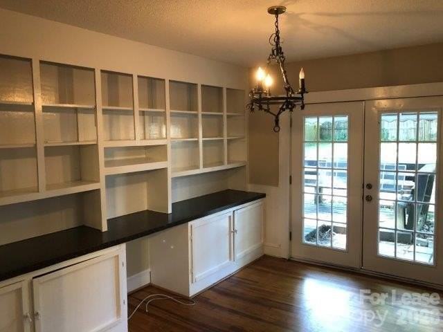 406 W 5th Ave - Photo 4 of 8
