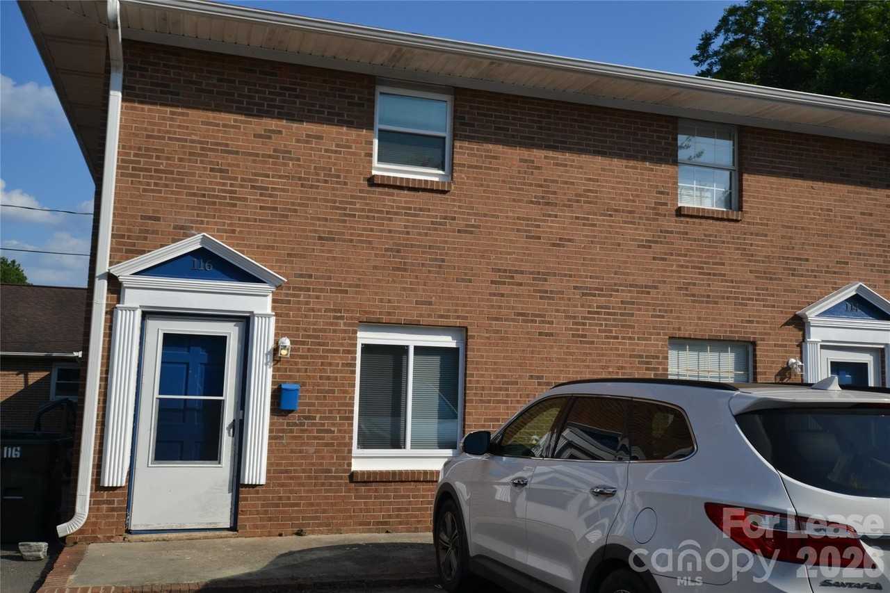 116 E Church St - Photo 2 of 22