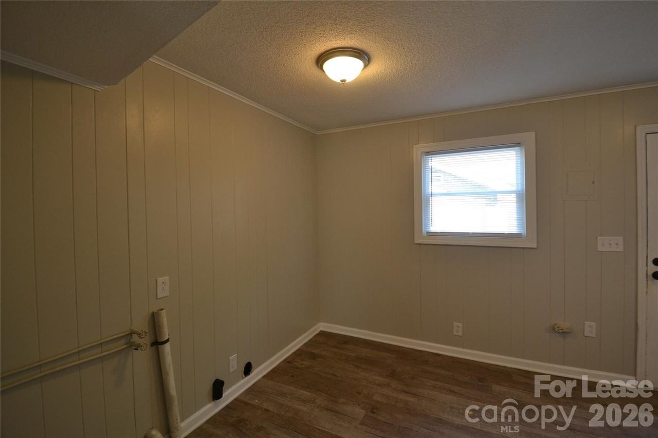 116 E Church St - Photo 7 of 22