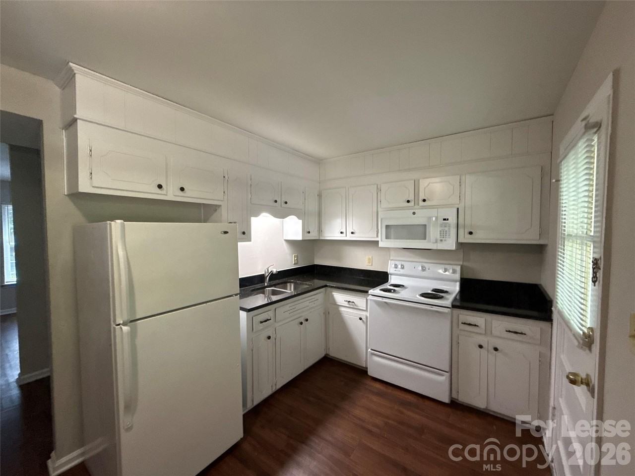 409 Hawley Ave #15 - Photo 4 of 10