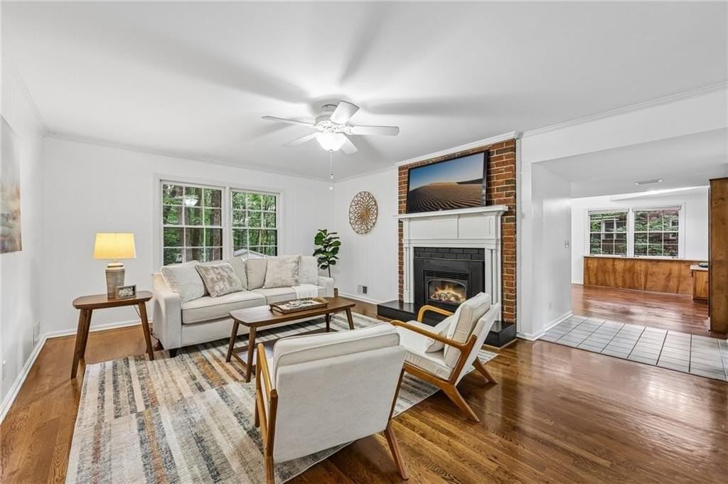 3324 Henderson Creek Rd - Photo 4 of 27